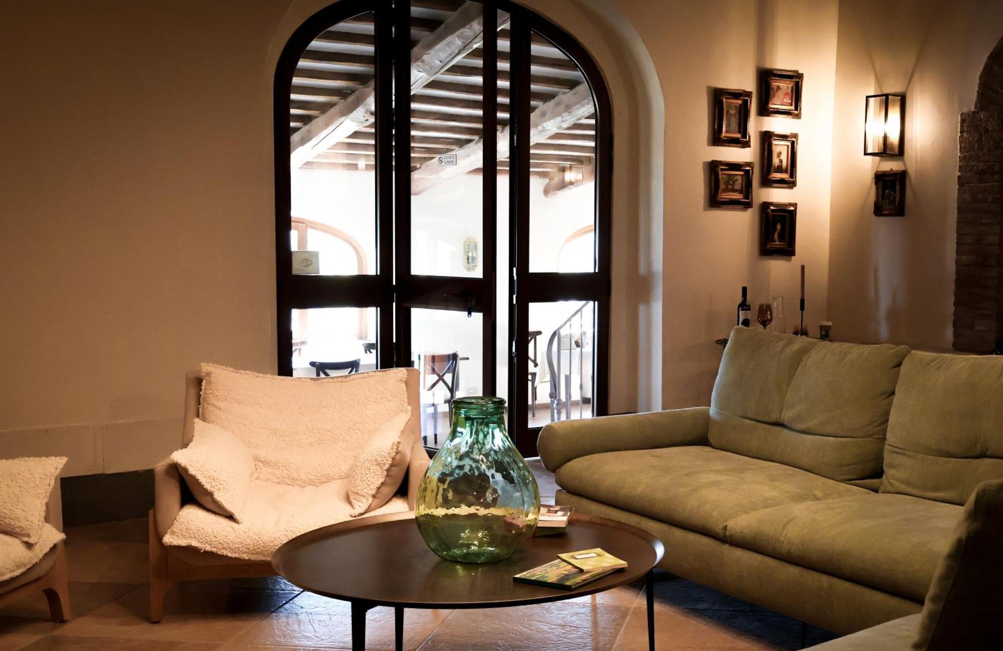 Poggio Paradiso Resort & Spa Montefollonico Buitenkant foto
