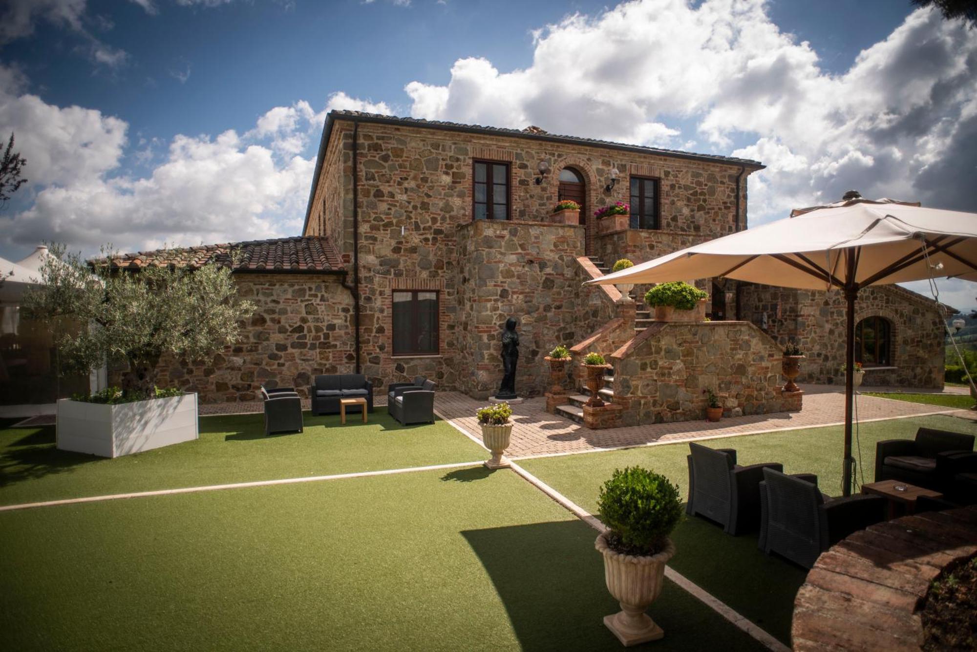 Poggio Paradiso Resort & Spa Montefollonico Buitenkant foto