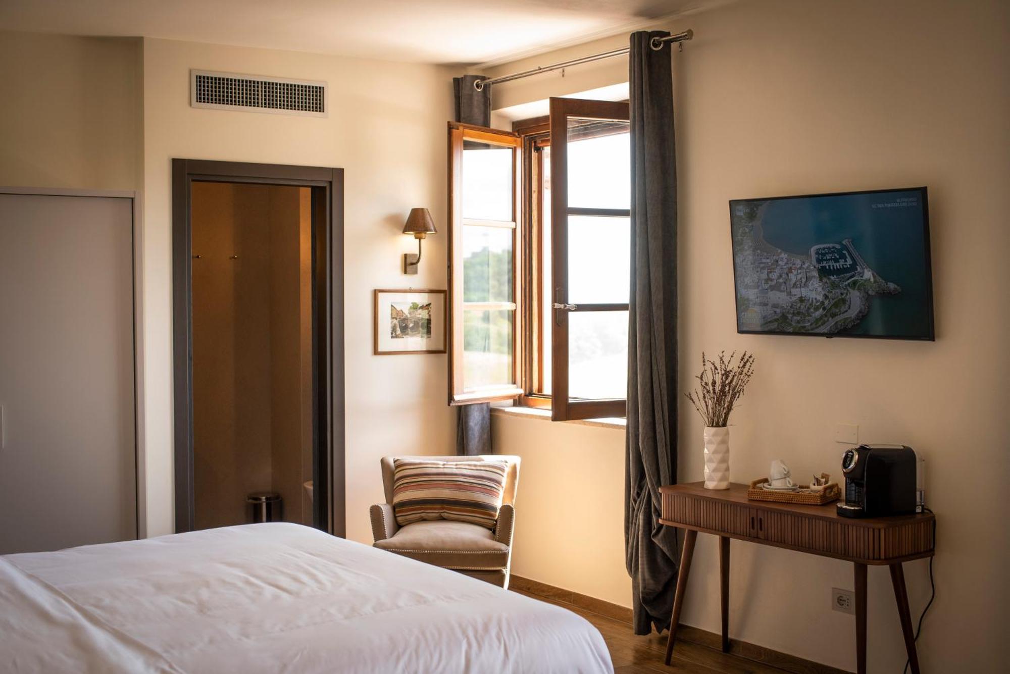 Poggio Paradiso Resort & Spa Montefollonico Buitenkant foto